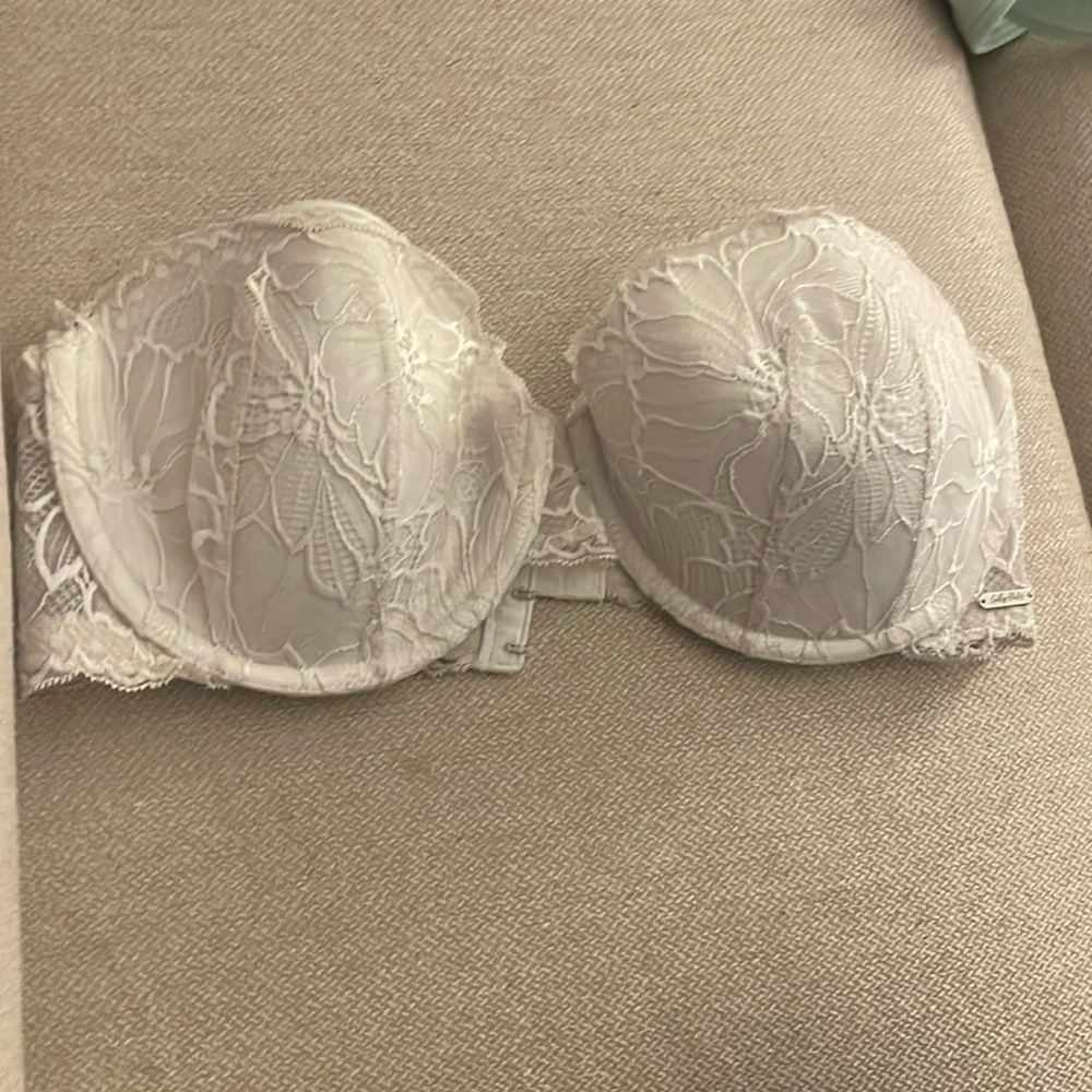 Urban Outfitters strapless white bra